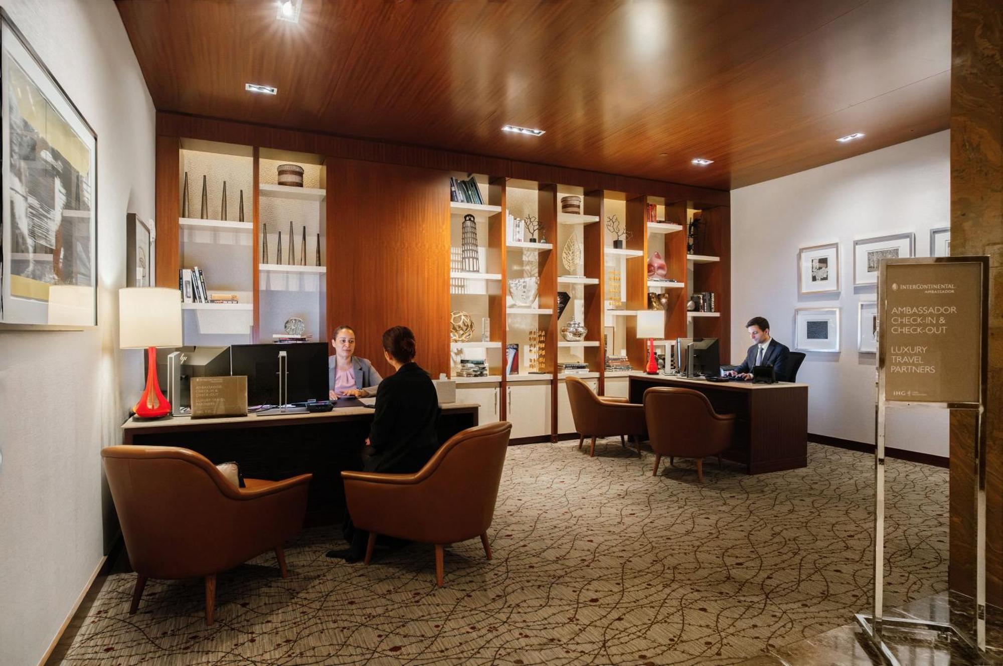 Intercontinental New York Times Square By Ihg Hotel Екстериор снимка
